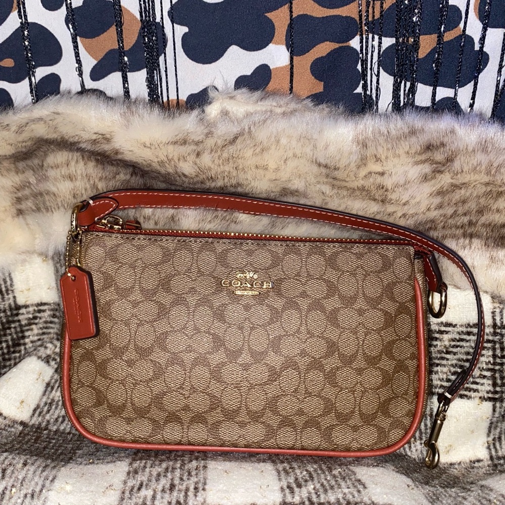 COACH NOLITA 19 N COLORBLOCK SIGNATURE CANVAS